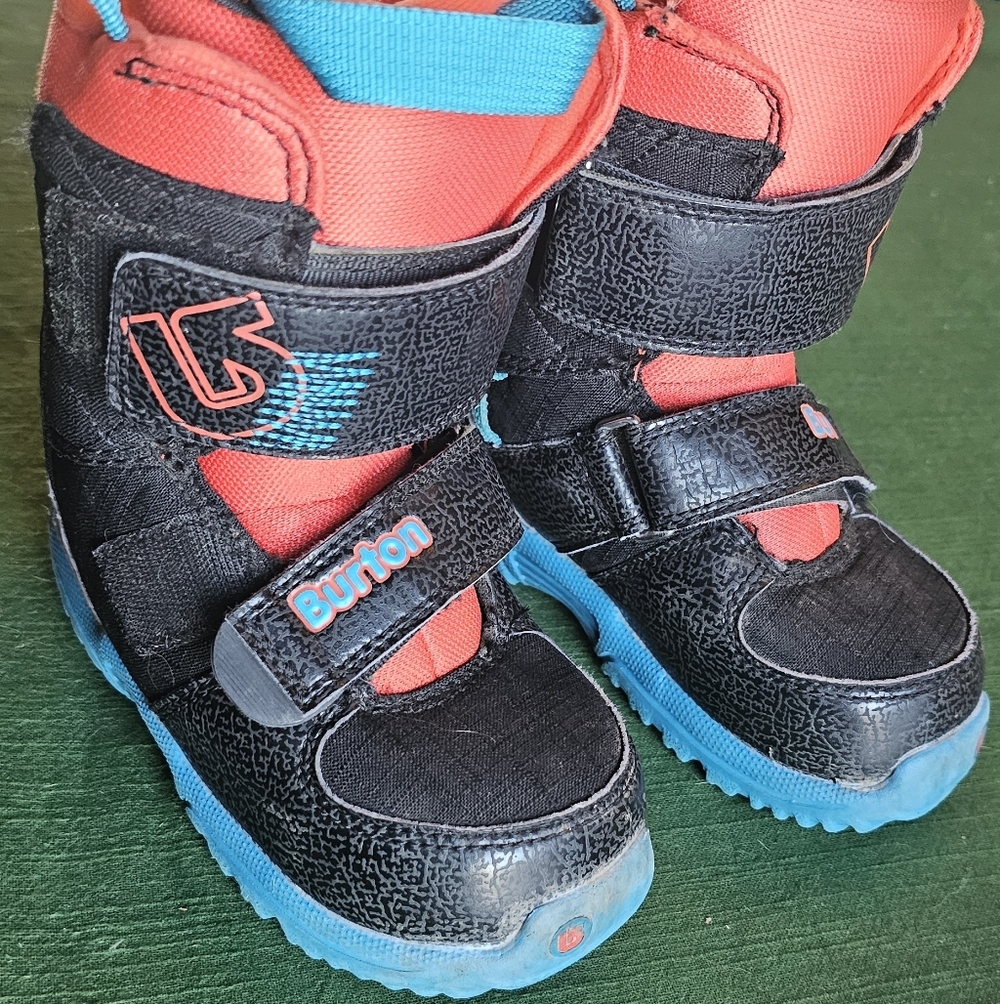 Burton Kids Black and Red Snow Boots with Blue Accents